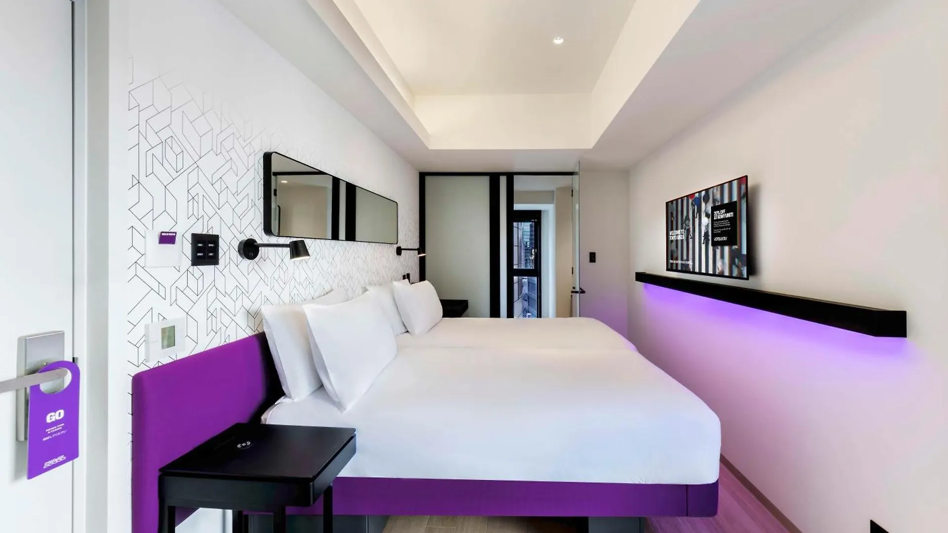 Yotel Tokyo Ginza 4*,