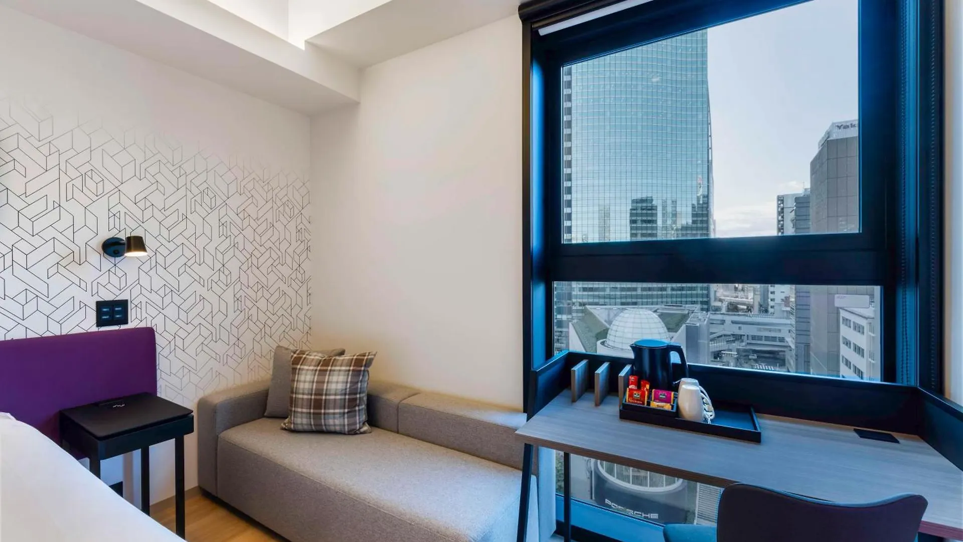 Yotel Tokyo Ginza 4*,
