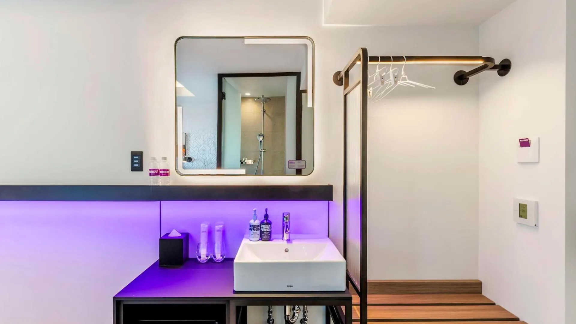 Yotel Tokyo Ginza 4*,  Japan